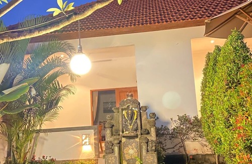 Anturan Villa | Comfortable and relaxing place at villa seruni. Just 8 min from the lovina beach