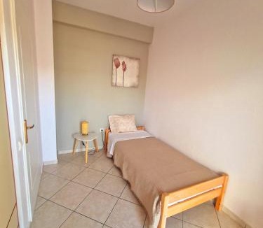 Rafina-Pikermi Apartment | Comfortable Apartment close to Rafina port