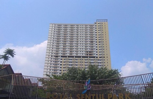 Kedungmanggu Apartment | Comfortable Studio (No Kitchen) At Apartment Lrt City Sentul - Royal Sentul Park