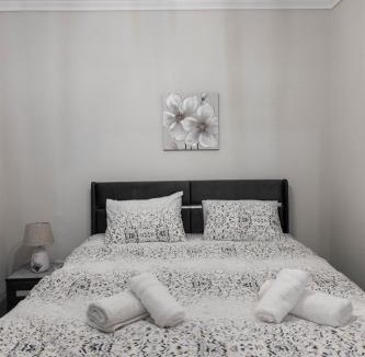 Xanthi Apartment | Comfortable Suites 2