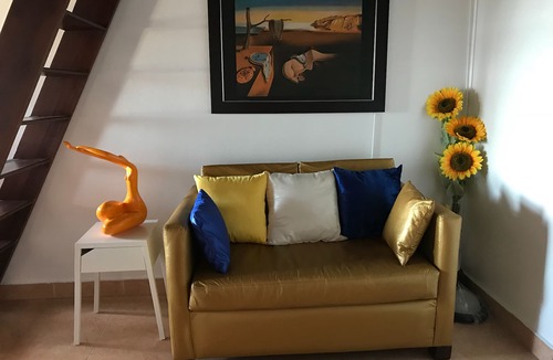 Santiago Province Apartment | COMFORTABLE with work desk (DESK) and WIFI, with view, restaurants and more