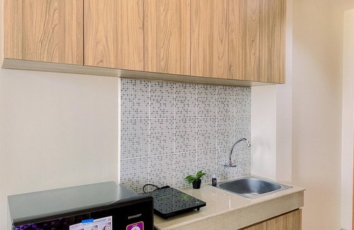 Pondokcina Apartment | Comfy and Minimalist Studio Apartment at Evenciio Margonda