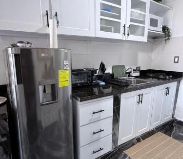 Caribbean Islands Apartment | Comodo apart de una hab Ideal para personas que están de viaje por trabajo