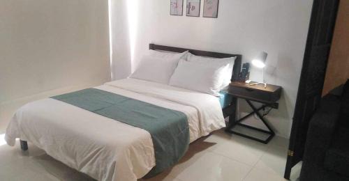 Bacolod Apartment | Condo with direct access to shopping mall in Bacolod City