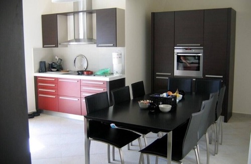 Petaleia Villa | Contemporary villa, prime location , stunning views and heated infinity pool