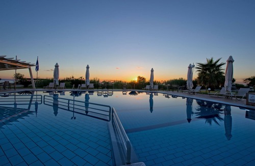 Perdika Apartment | Coralli Hotel