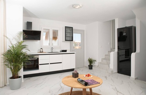 Plaka Hotel | Cosmos Hotel
