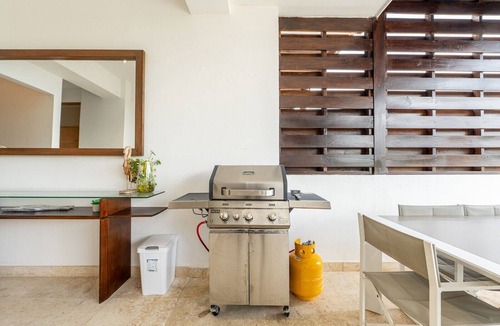 Las Terrenas Apartment | Coson Bay Luxury 4BD PENTHOUSE Tropical Beach Front with private Rooftop Jacuzzi