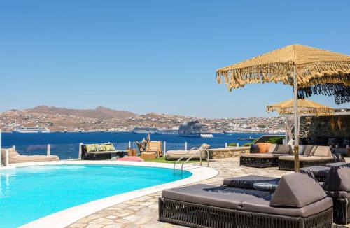 Kanalia Villa | Cosset Villa Mykonos with Pool, Sea View & Sunset - by ONE VILLAS