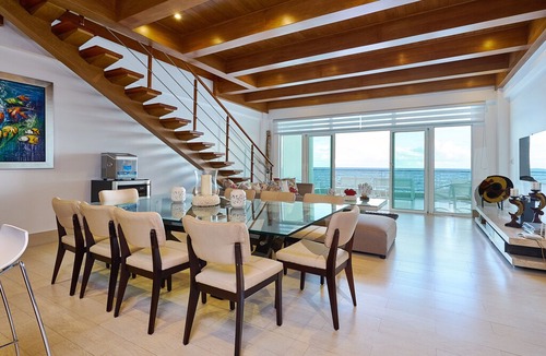 Villas Del Mar Apartment | Costa del Sol · Majestic, Beach Front Penthouse 5BR w/VIEW, POOL