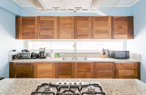 El Cortecito Condo | Costa Hermosa H301 80Mbps Pool BBQ Walk to the Beach