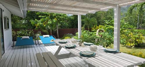 Temae House | Cottage Manua
