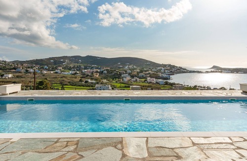 Vissa Villa | Country House 'Mont' Rock Villas 1' with Sea View, Wi-Fi and Air Conditioning