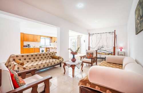 South Rhodes Apartment | Country House 'White Pearl Apolakkia 1' with Shared Pool, Shared Terrace and Wi-Fi