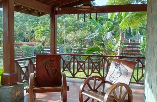 Piedra Blanca Villa | Country villa with natural river, at the foot of the mountain in Juan Adrián (Bonao).