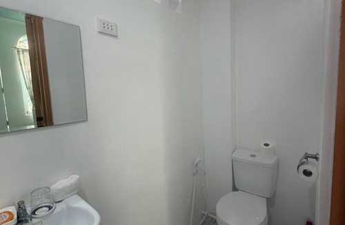 San Remigio Bed & Breakfast | Couples Getaway with A.C./WiFi/Karaoke and complimentary water & coffee