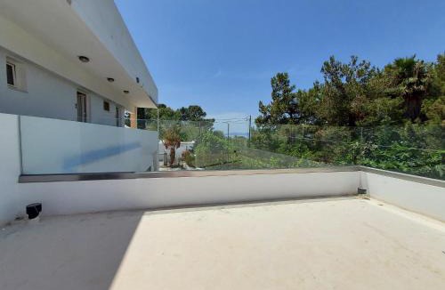 Pefkos Apartment | Courtyard Studios