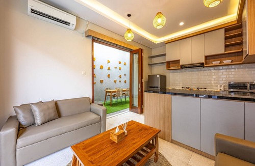 Padonan Hotel | Cove Ume Nerus Residences & Villa
