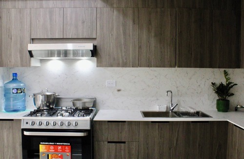 Ensanche Naco Condo | Cozy 2-bedroom condo with AC in beautiful Santo Domingo