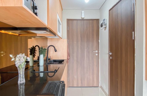 Kedungmanggu Apartment | Cozy And Minimalist Studio At Lrt City Sentul Apartment