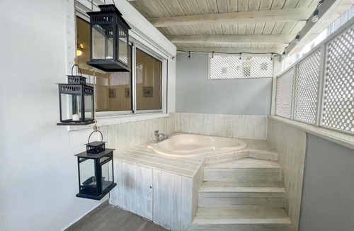 Lope De Vega Apartment | Cozy apartment with jacuzzi in Naco