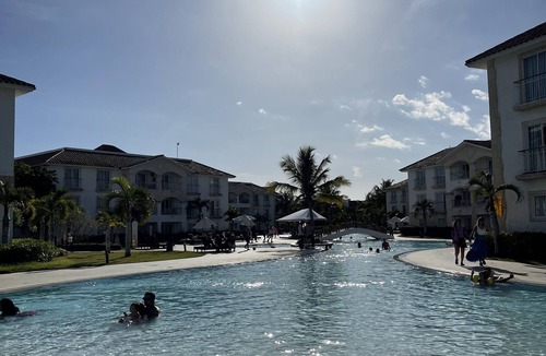 Dominicus Condo | Cozy Beachside Retreat on the Beach