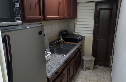 Mata Hambre Apartment | Cozy Estudio Wifi y a/c Santo Domingo