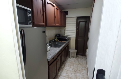 Mata Hambre Apartment | Cozy Estudio Wifi y a/c Santo Domingo
