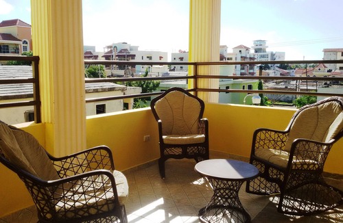 Corales del Sur Apartment | Cozy Studio with Private Kitchen 300 Mbps Wi-Fi Near SDQ Airport