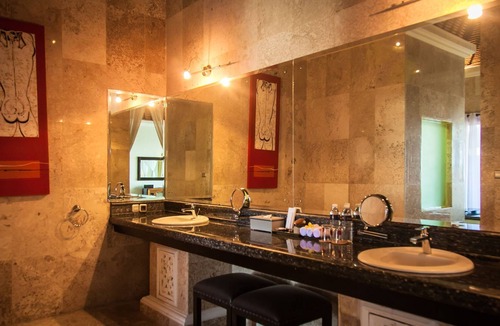 Kampial Villa | Cozy Two Bedroom Villa near Nusa Dua