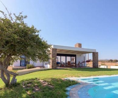Lahania Villa | Cristelia seafront & pool villa