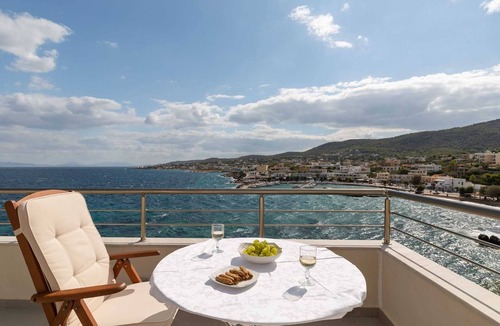 Souvala House | Cruise on Land, Cottage