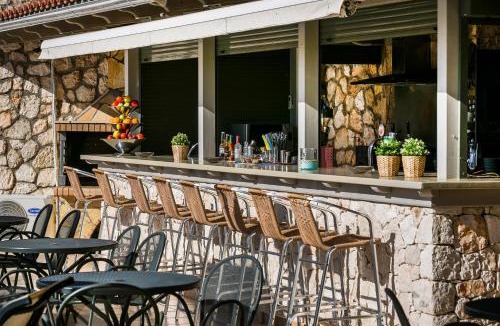 Skala Hotel | Crystal Palace - Luce
