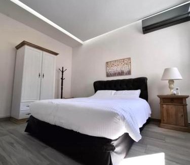 Agia Paraskevi Apartment | Cube House