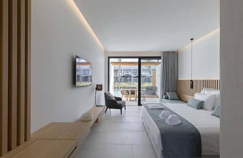 Marmari Hotel | D Andrea Lagoon All Suites - Adults only