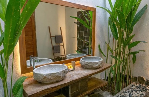 Pulau Lembeh Hotel | D'Lagoon Dive Resort