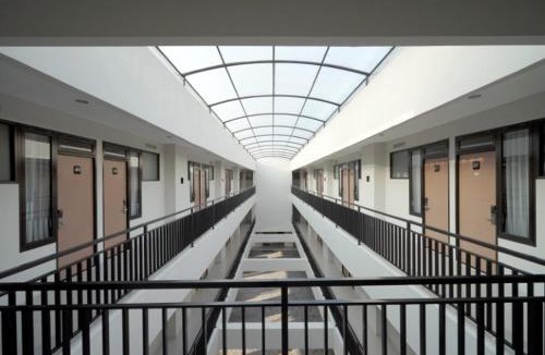 Surakarta House | D'Paragon Manduro