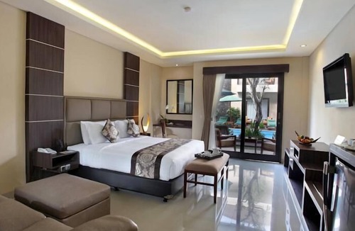 Sunset Road Hotel | d'Penjor Seminyak Hotel