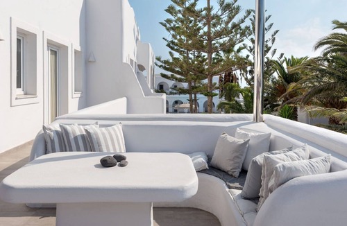 Fira Hotel | Daedalus Hotel
