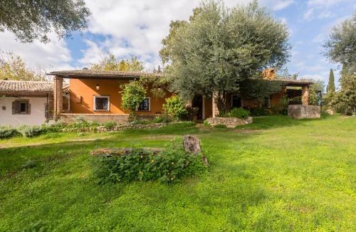 Limni House | Dafni's Stable