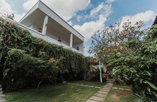 Kelating House | Dana's House