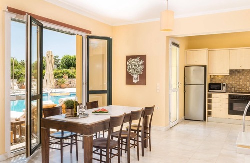 Maleme House | Daphnis Villas