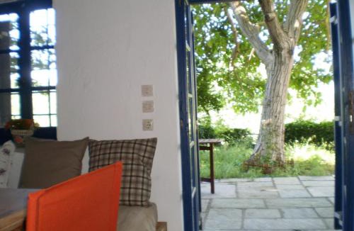South Pelion House | DE KIRIKO