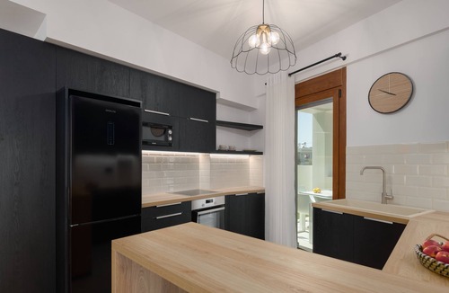 Atsipopoulo Villa | De.Light Boutique Villa III, Featuring Heated Pool