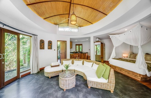 Kediri Hotel | De Moksha Eco Friendly Boutique Resort