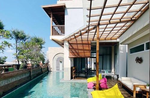 Kesiman Bed & Breakfast | De'Rein Beach House