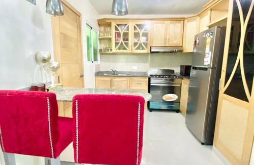 Ensanche Isabelita Apartment | Deep blue sea