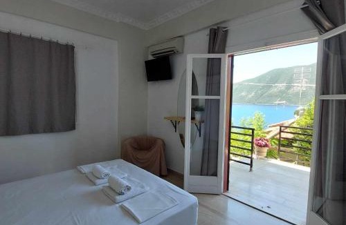 Vassiliki Apartment | Delfini bay retreat