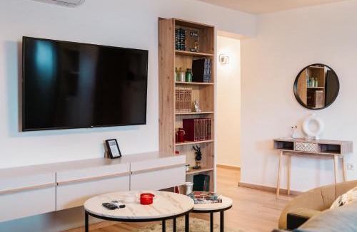 Kastoria Apartment | Deli Home