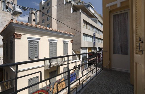 Psirri Apartment | Delightful 2BR/2BA Apartment. Private Balcony & Access to Rooftop Garden! EP9U